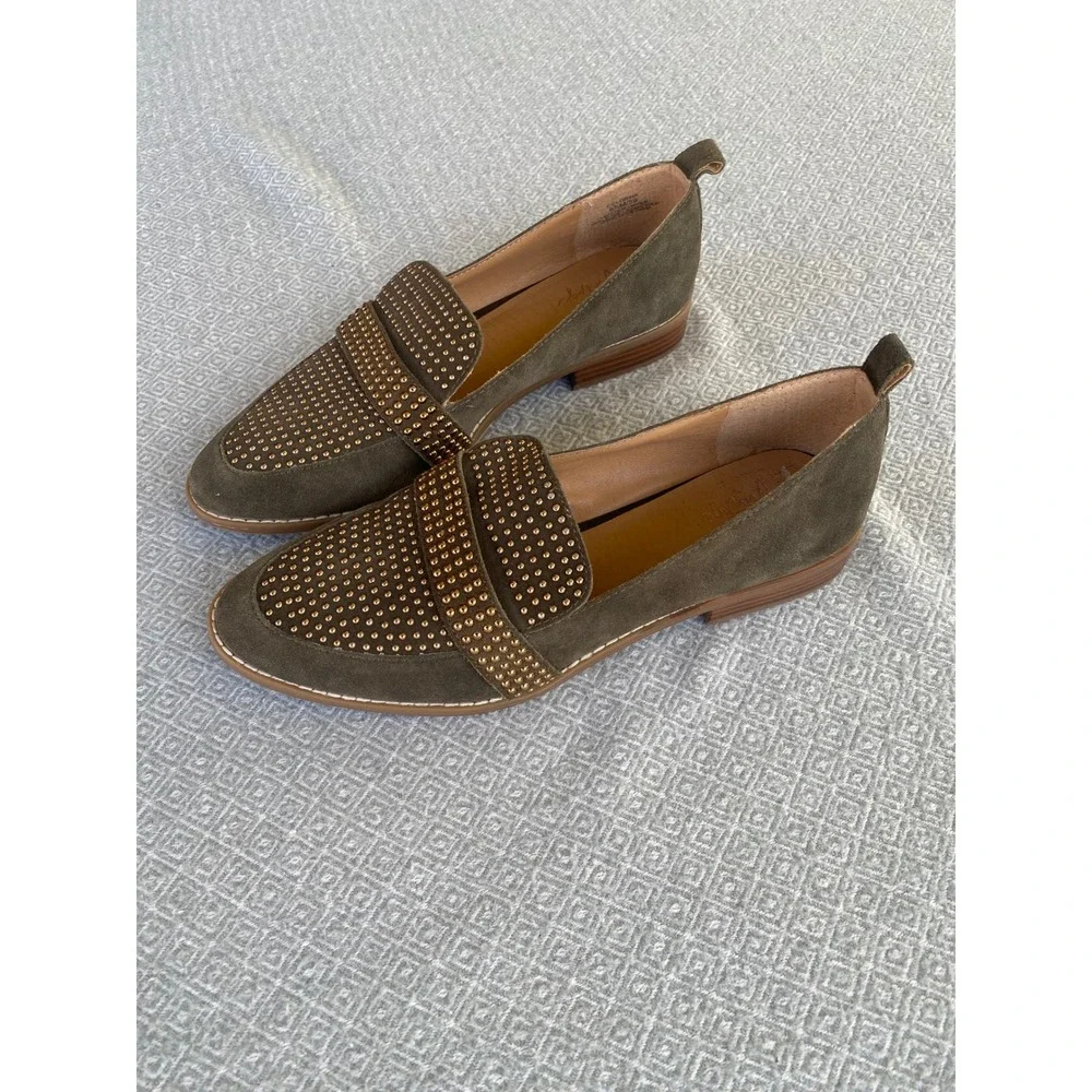 Crown Vintage Loafers Women 8.5 Olive Green Suede Gold‎ Studded Slip On Flats
